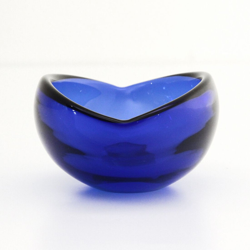 Vintage oval blue glass bowl, 1970s