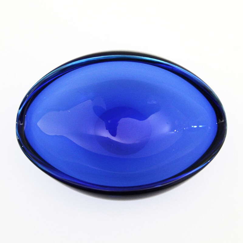 Vintage oval blue glass bowl, 1970s