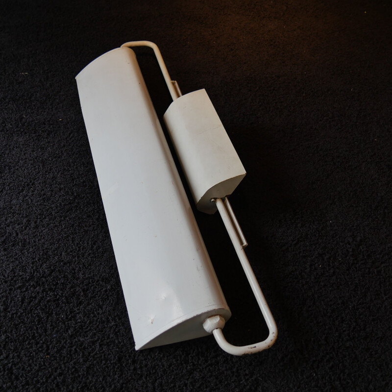 Vintage modernist sconce, 1940