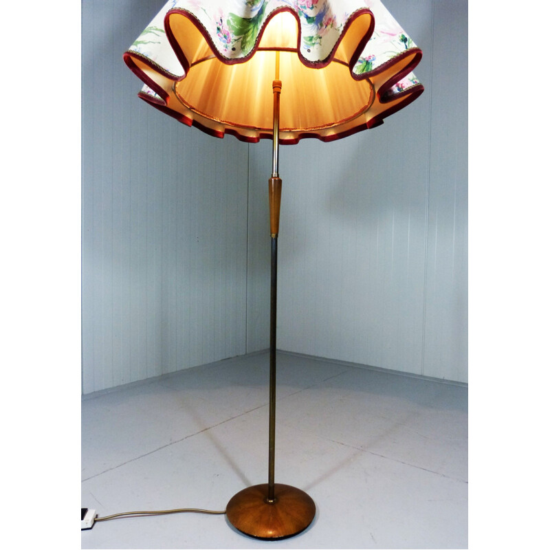 Vintage floorlamp with large flower shade, 1960