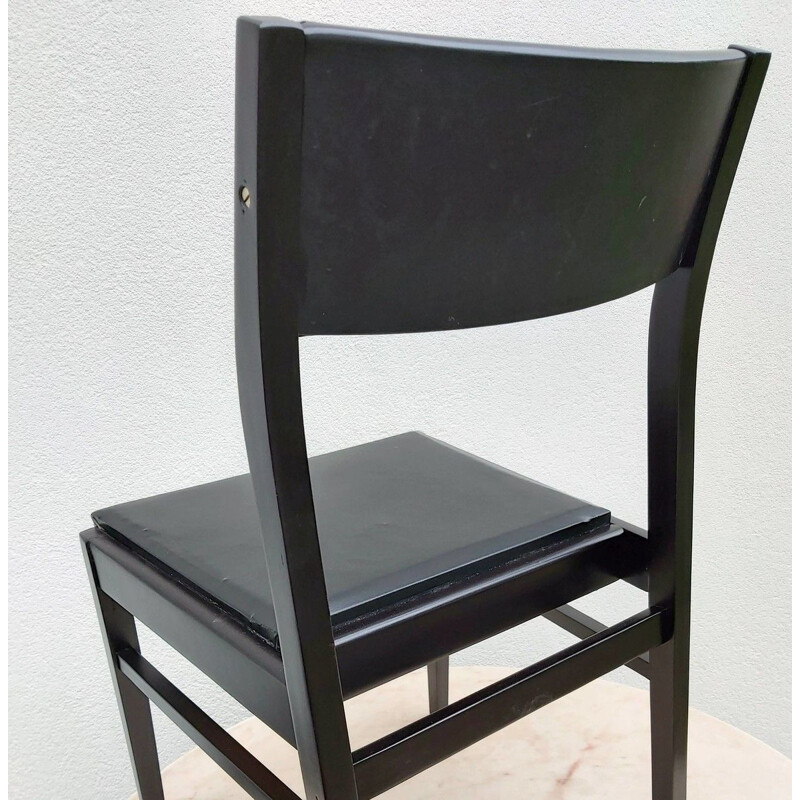 Suite de 12 chaises vintage en similicuir laqué noir, 1970