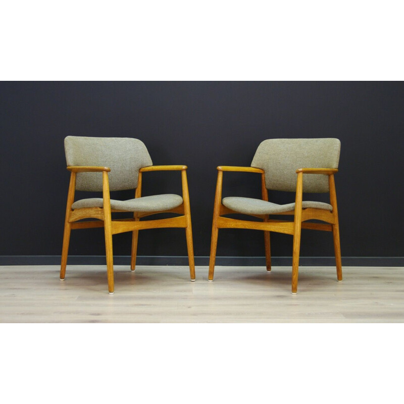 Vintage armchairs in grey fabric by Fritz Hansen