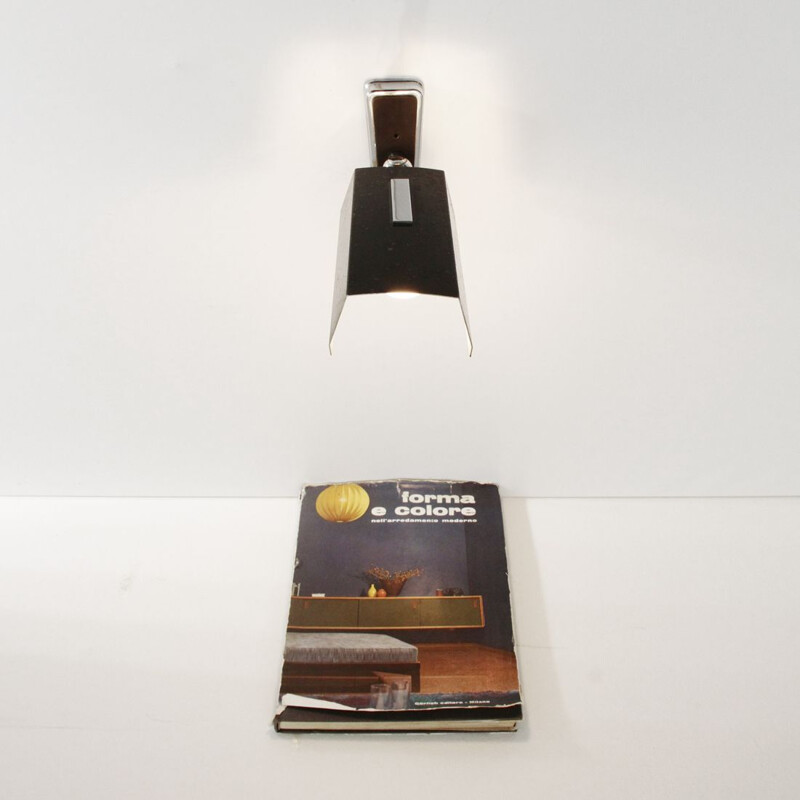 Moderne schwarze Vintage-Wandlampe von Stilnovo, 1960