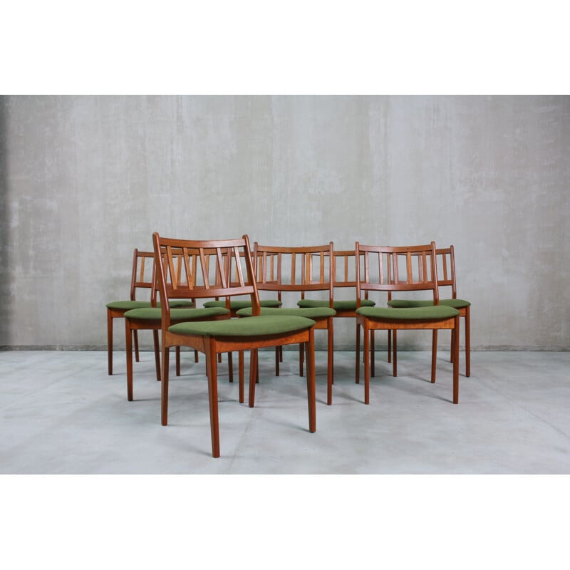 Ensemble de 8 chaises de salle à manger danoises vintage 1960