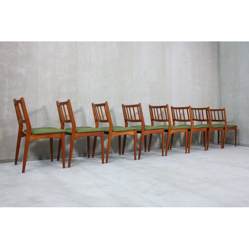 Ensemble de 8 chaises de salle à manger danoises vintage 1960