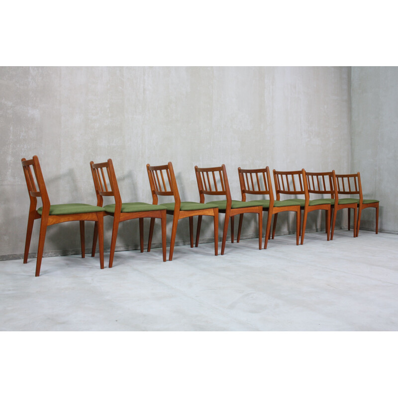 Set of 8 Vintage Danish Dining Chairs, 1960