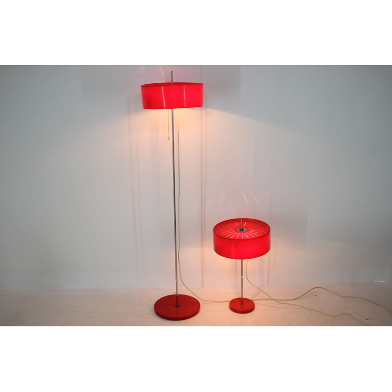 Ensemble de 2 lampes vintage en plastique rouge, Tchécoslovaquie,1960