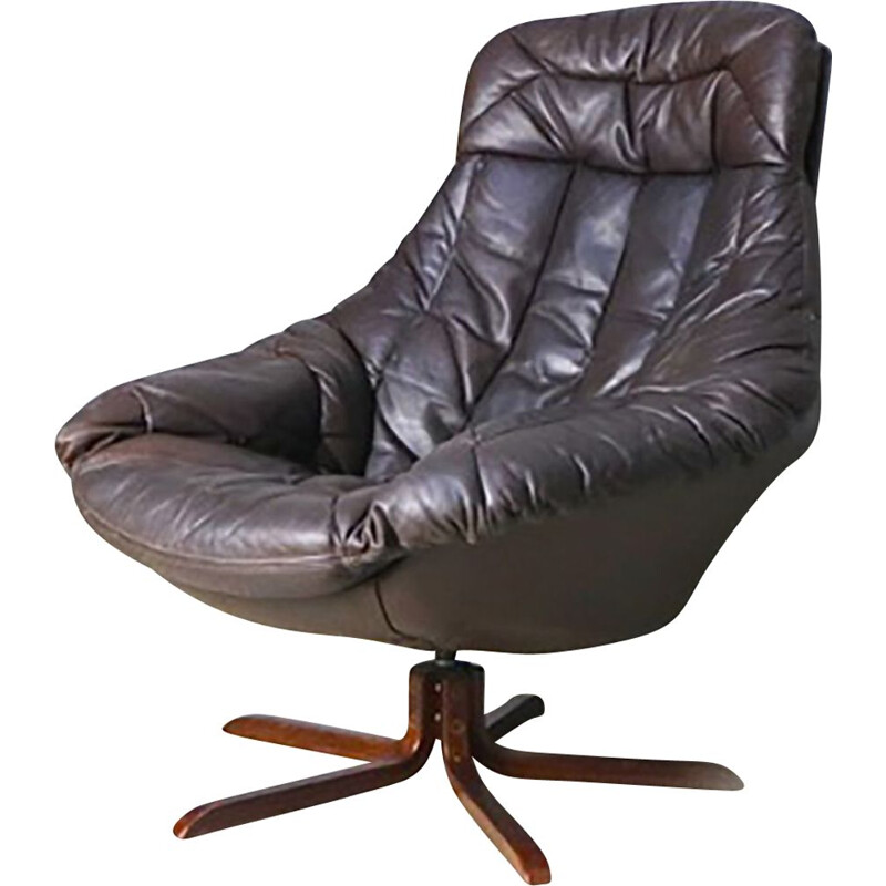 Vintage Danish brown leather swivel Lounge chair by H W Klein for Bramin