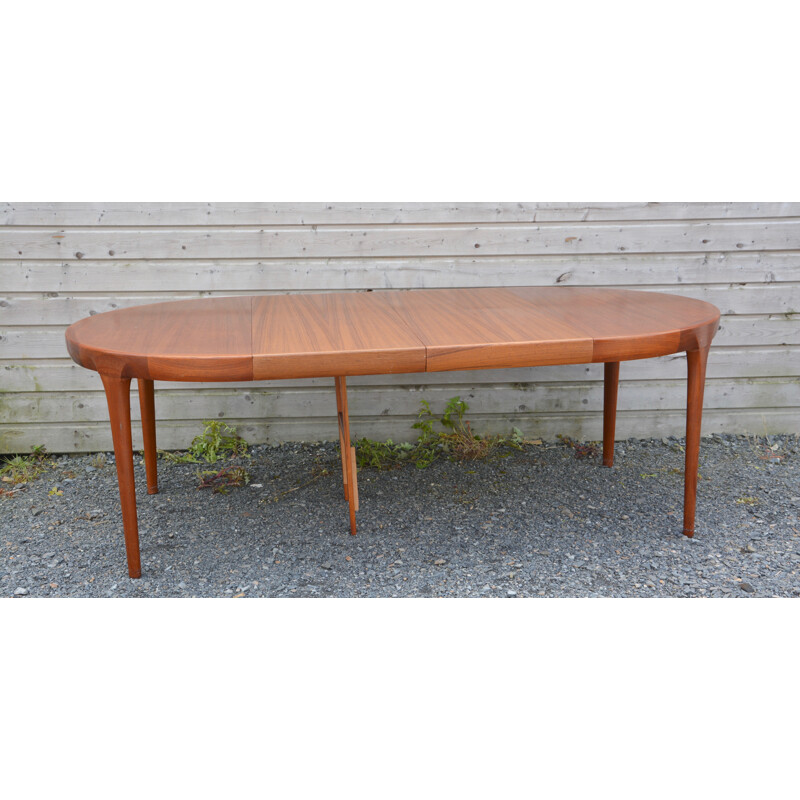 Extendable Faarup circular table in teak, Ib KOFOD-LARSEN - 1960s