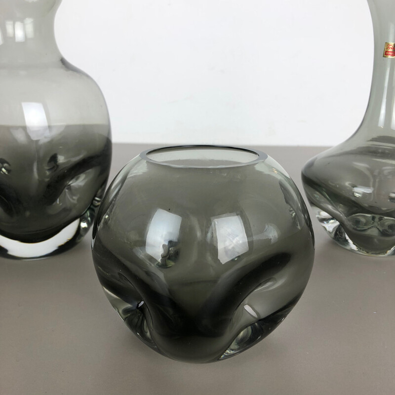 Ensemble de 3 vases vintage cubiques en verre de cristal soufflé à la main par Friedrich Kristall, Allemagne 1970