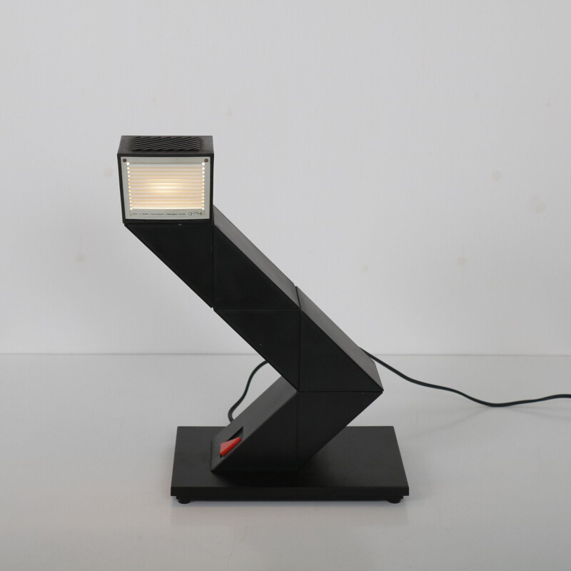 Lampe zig-zag en plastique fabriquée par E-Lite aux Pays-Bas 1980