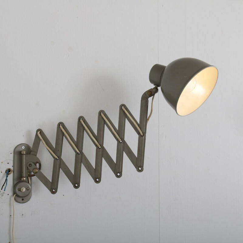Vintage Industrial scissor lamp manufactured in Germany