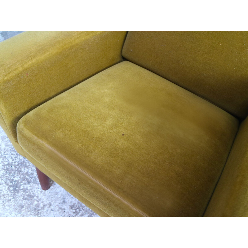 Fauteuil danois en velours vintage 