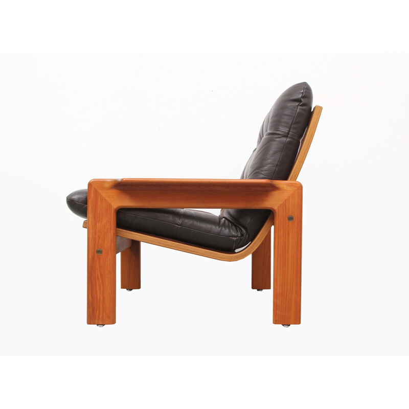 Scandinavian vintage armchair in dark brown leather and teak for ECM Möbler, Denmark 1970