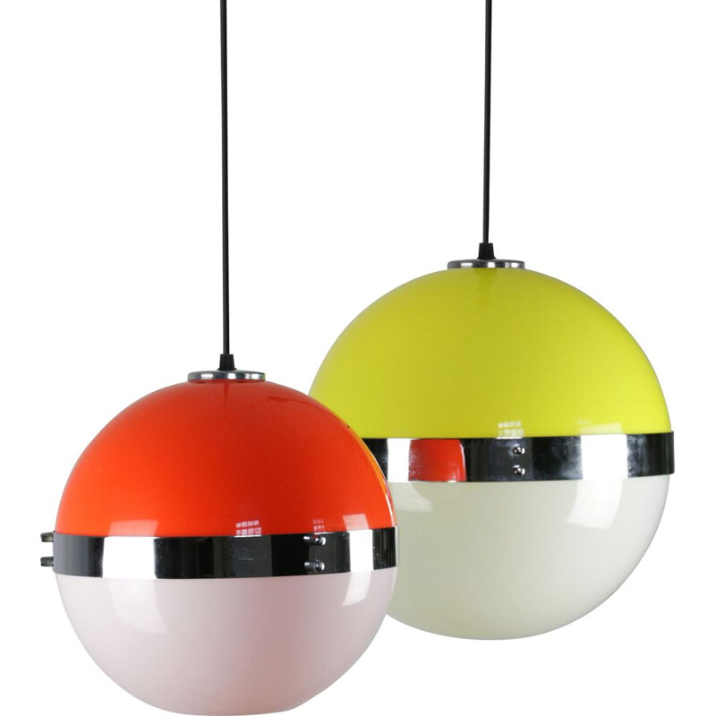 Set of 2 Vintage Space Age pendant lamps