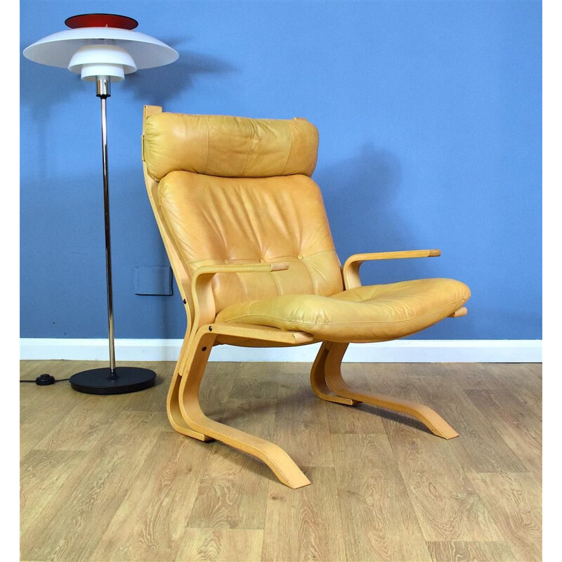 Vintage "Kengu" Caramel Leather armchair by Elsa & Nordahl Solheim from Rybo Rykken