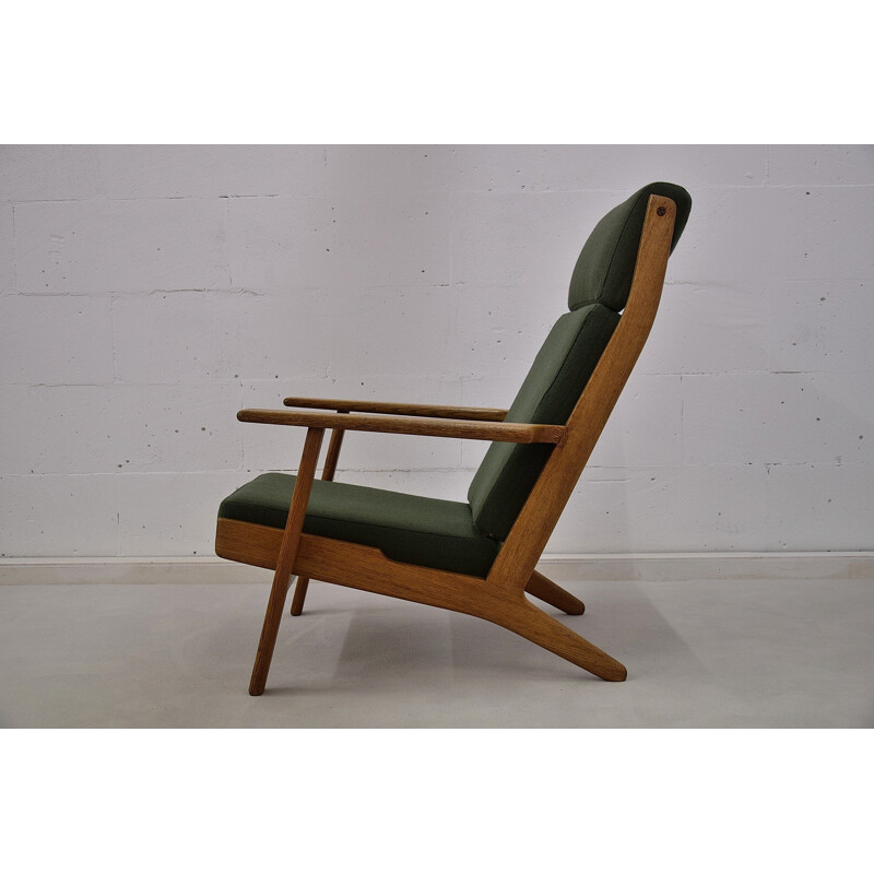 Vintage armchair GE290 by Hans Wegner  for GETAMA