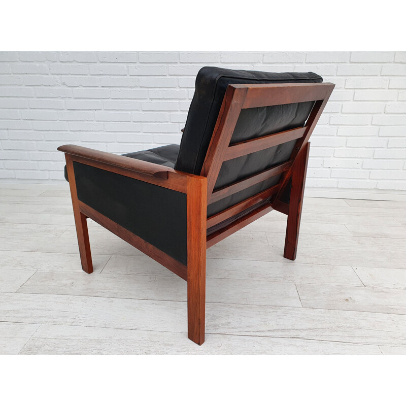 Vintage rosewood armchair design by Illum Wikkelsø, Capella series, 1970