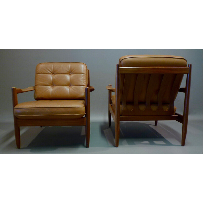 Scandinavian classic easy chair in teak and leather - 1950s