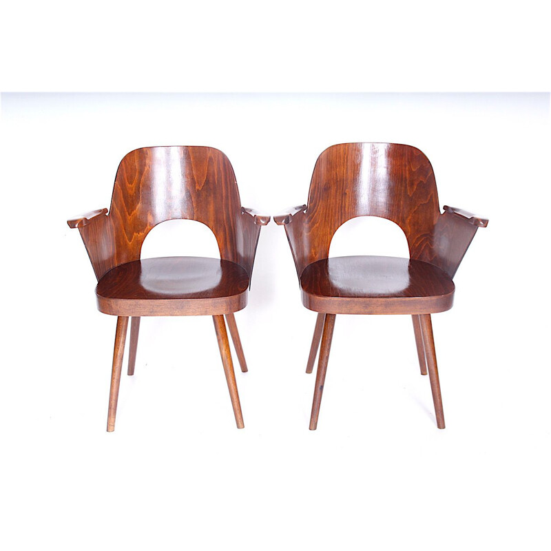 Pair of wooden vintage armchairs by Oswald Haerdtl