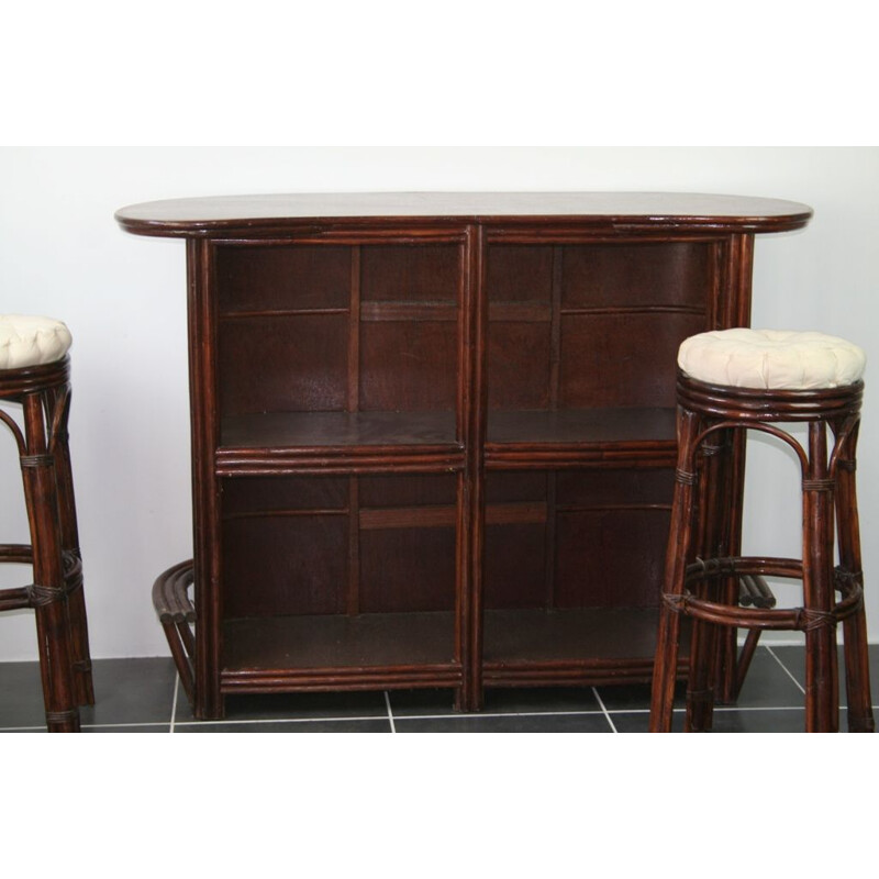 Bar counter and its 2 rattan stools year 70 vintage