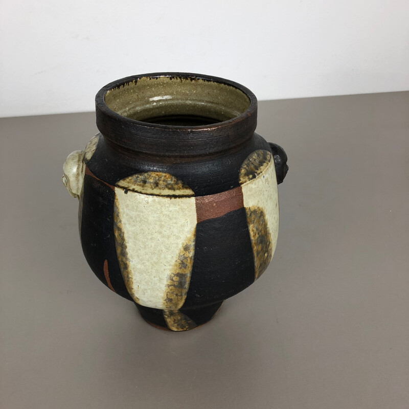 Abstrakte Vintage-Vase aus Studiokeramik "Köpfe" von Gerhard Liebenthron, Deutschland 1970