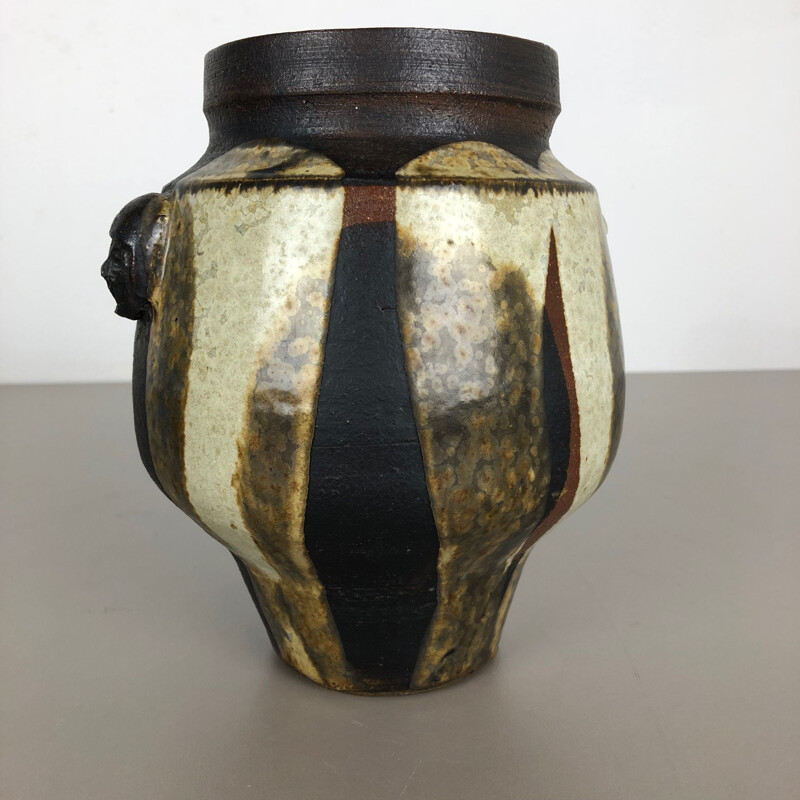 Vaso abstracto de cerâmica de estúdio "Heads" de Gerhard Liebenthron, Alemanha 1970