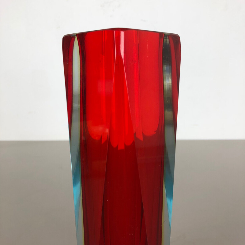 Extra Large Red Mandruzzato Faceted Glass Sommerso Vase Made in Murano Italy