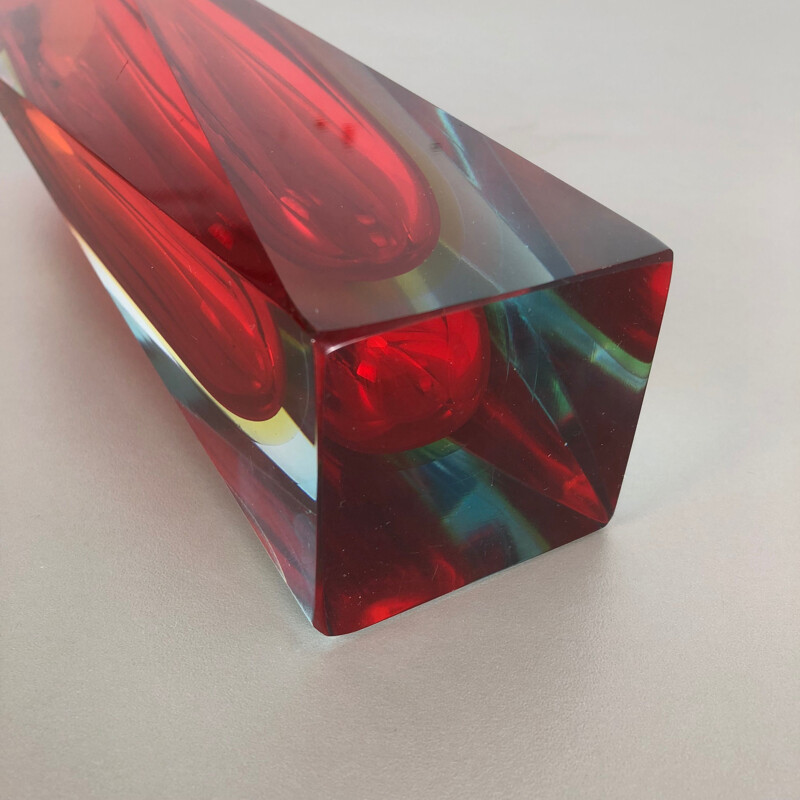 Extra Large Red Mandruzzato Faceted Glass Sommerso Vase Made in Murano Italy