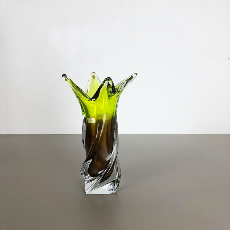 Vase vintage en verre de cristal brun par Joska Waldglashütte, Allemagne 1970