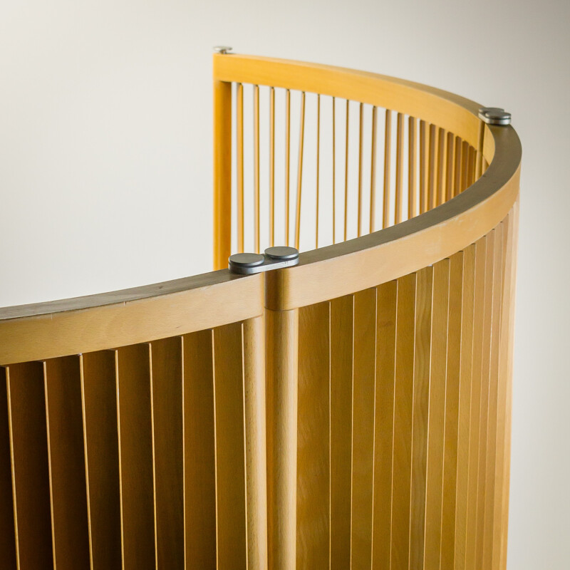 Fritz Hansen "Labyrinth" room divider, PELICAN DESIGN - 1997