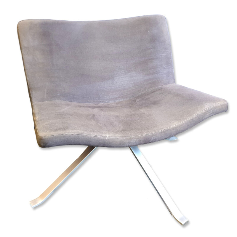 Wave chair, designed by Peter Maly for Tonon