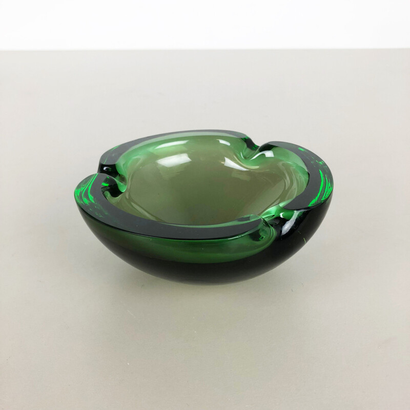 Heavy Murano Glass "Green" Bowl Element Shell Ashtray Murano, Italy, 1970s