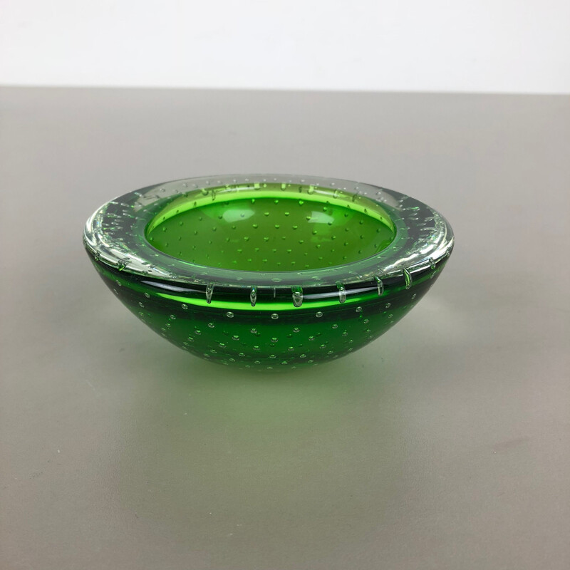Vintage ashtray in green Bullicante glass from Murano, Italy 1970