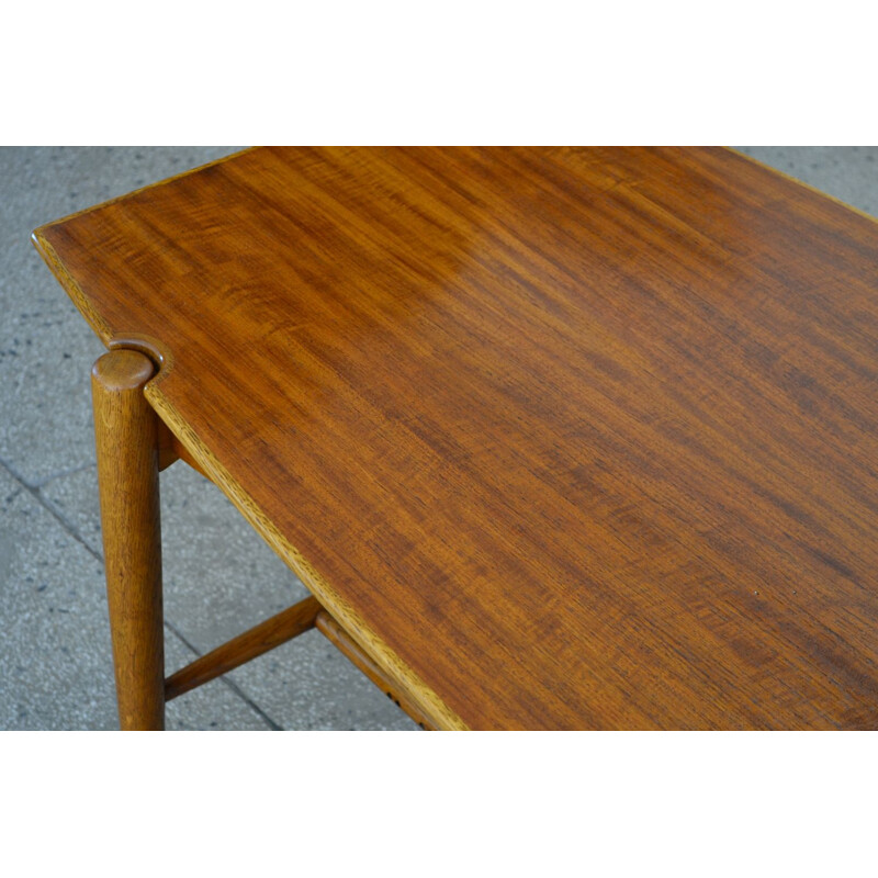  Scandinavian Mid-Century Coffee Table, Made of solid oak and teak 1960s