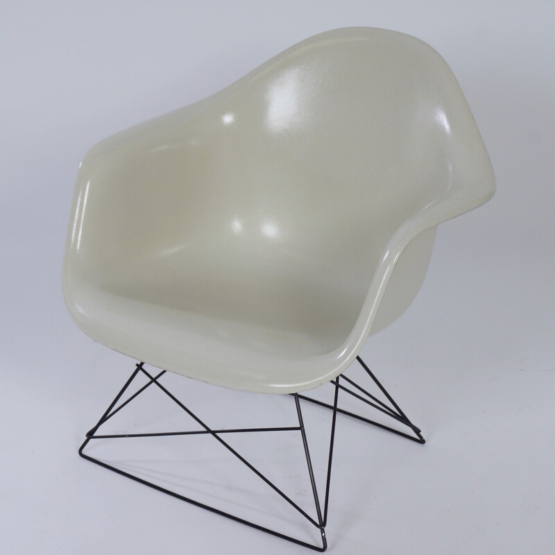 Fauteuil vitange LAR de Charleset  Ray Eames pour Vitra 1970