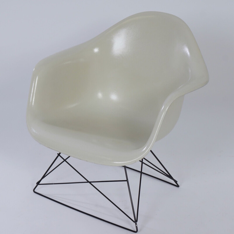 LAR Armchair by Charles et Ray Eames for Vitra 1970