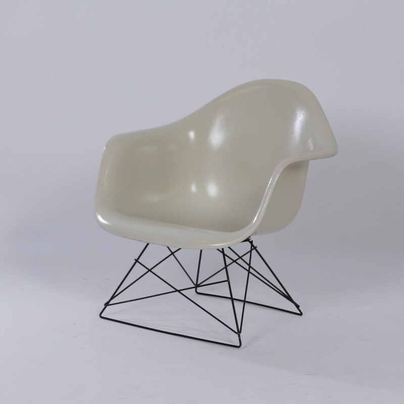 LAR Armchair by Charles et Ray Eames for Vitra 1970