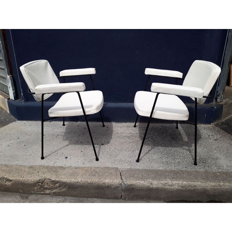 Pair of vintage armchairs CM197 by Pierre Paulin for Thonet 1950