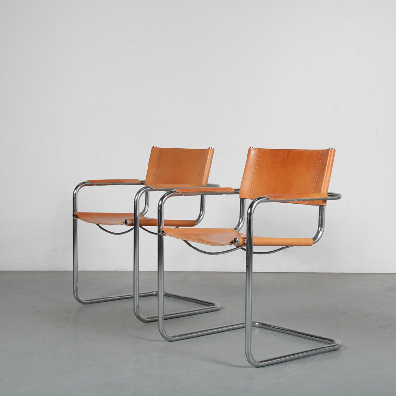 Pair of side chairs manufactured in Italy 1970s