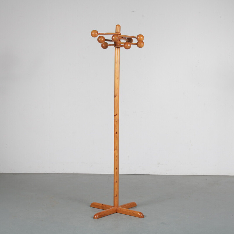 Vintage coat rack in pine wood, Sweden 1960