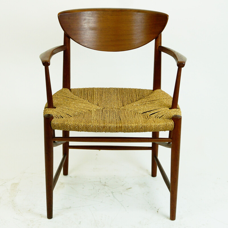 Scandinavian Modern Teak Armchair Mod. 317 by Peter Hvidt for Soborg Mobler