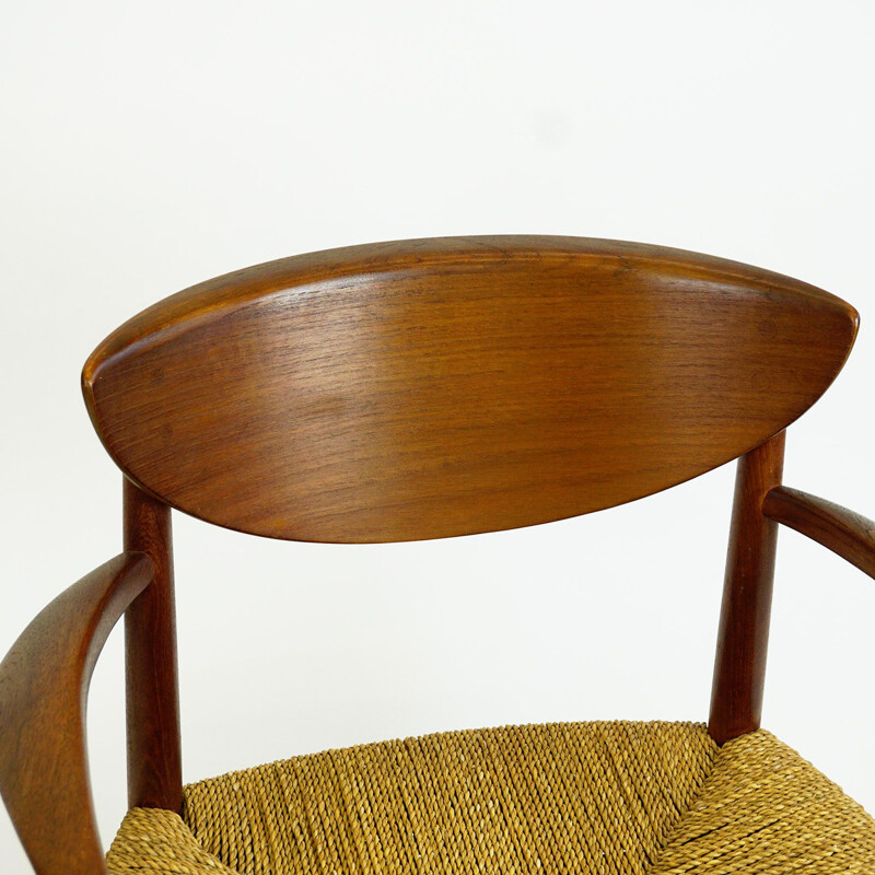 Scandinavian Modern Teak Armchair Mod. 317 by Peter Hvidt for Soborg Mobler