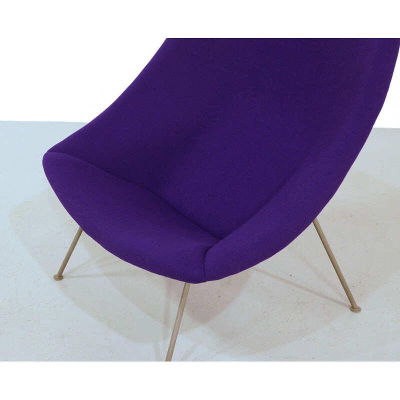 Large Oyster Lounge Chair by Pierre Paulin for Artifort