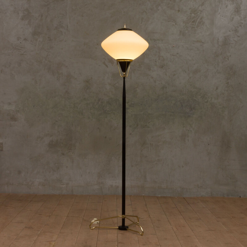 Vintage white opal glass floor lamp by Stilnovo, 1960