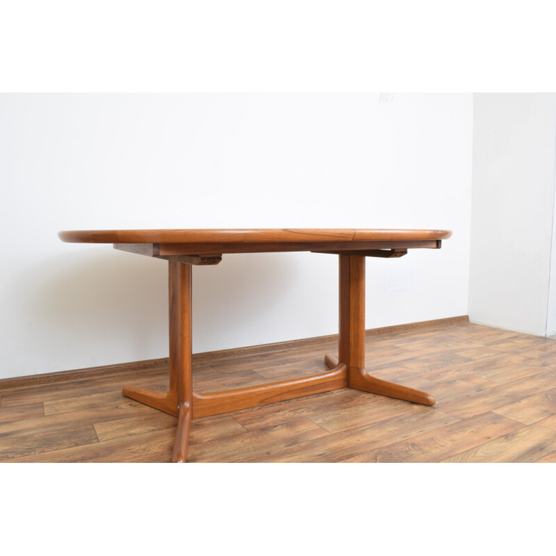 Teak Extendable Dining Table from Skovby