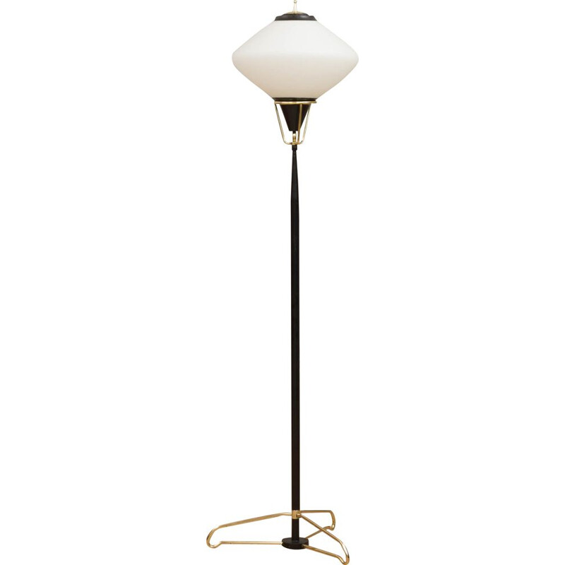 Vintage white opal glass floor lamp by Stilnovo, 1960