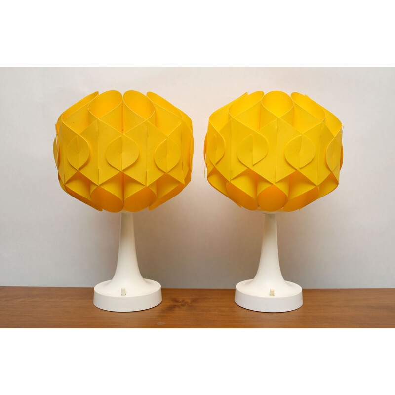 Pair of vintage yellow Tulip table lamps, 1970