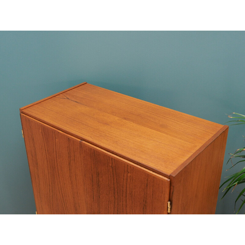 Vintage cabinet Scandinavian design 1960