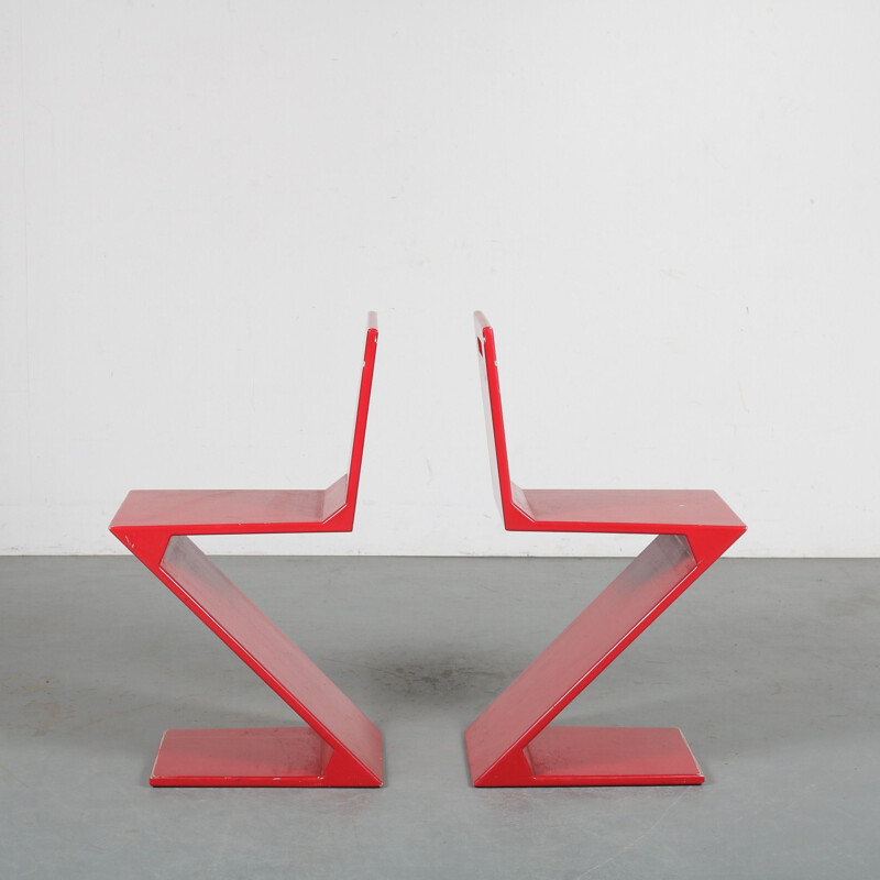 Pair of vintage Zigzag chairs by Gerrit Rietveld Netherlands 1970